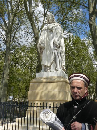 Yves Simone parlant de Montesquieu